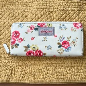 Cath Kidston Passport Travel Wallet EUC